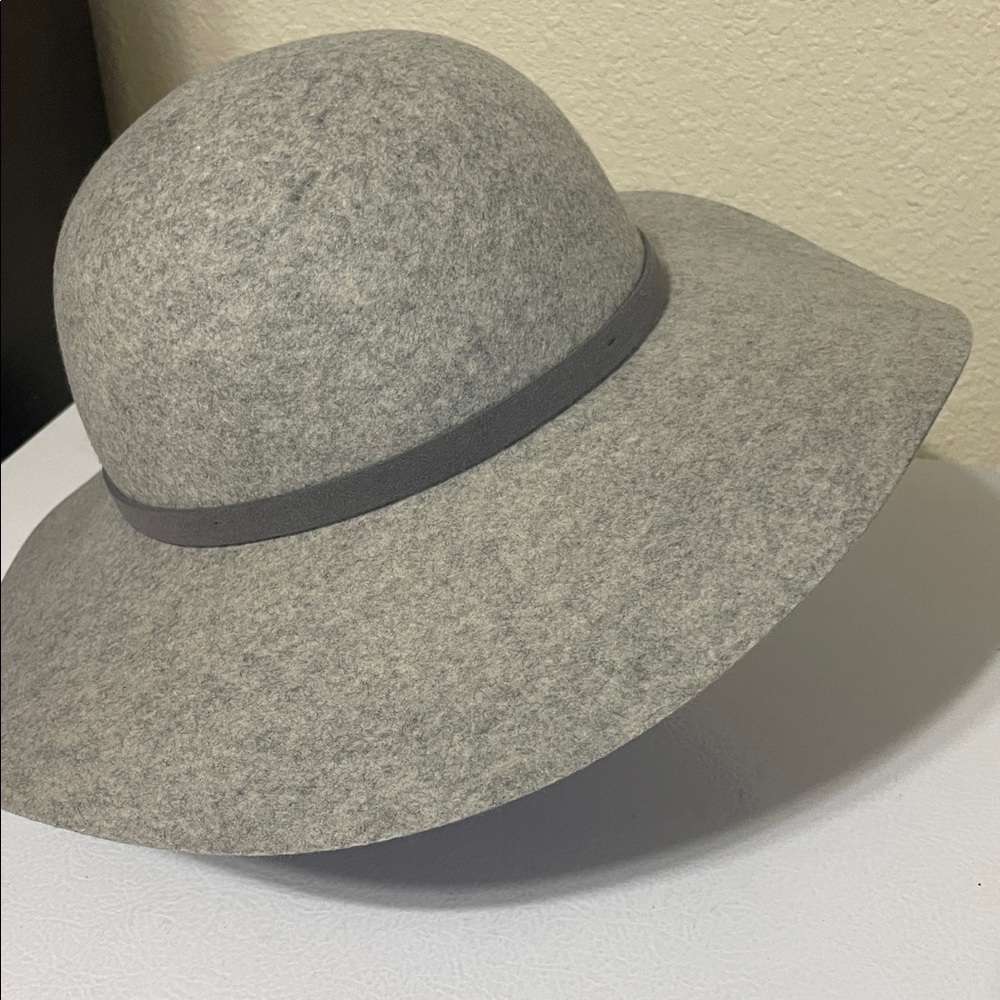 Kooringal Wimen's Gray Wool Wide Brim Hat. Very Good Condition. 100% Wool Felt. - Picture 5 of 13